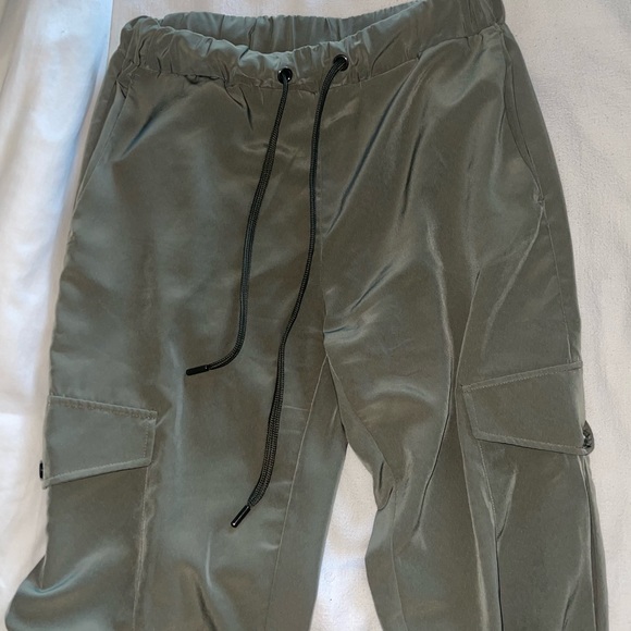 Zara Jogger - Picture 3 of 6